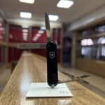 Нож-брелок Victorinox 0.6223.3G (черный)